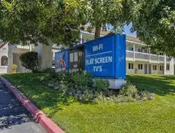 Motel 6 Santa Barbara - Carpinteria South | Kaliforniya - Santa Barbara (ve civarı) - Carpinteria