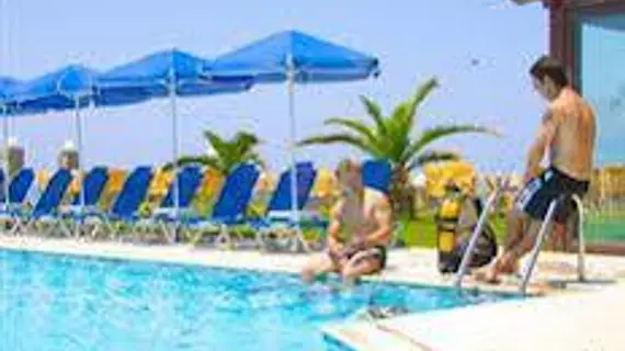 Krini Beach Hotel | Girit Adası - Rethimnon (bölge) - Rethimnon