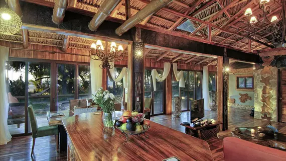 Ocho Artisan Bungalows | Guanacaste - Tamarindo