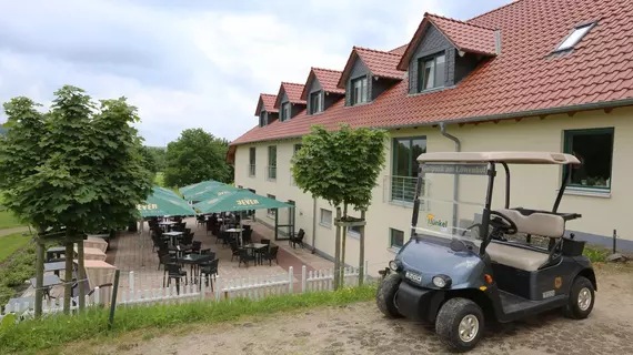 Hotel Golfpark Schlossgut Sickendorf | Hessen - Vogelsbergkreis - Lauterbach