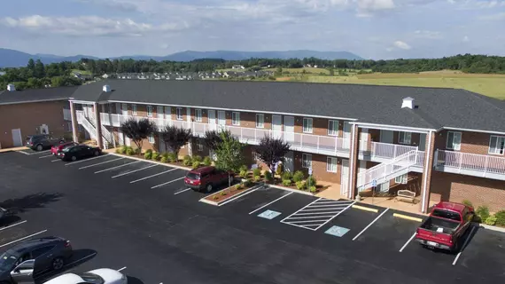 Affordable Corporate Suites of Waynesboro | Virginia - Staunton (ve civarı) - Waynesboro