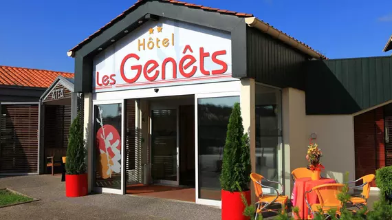 Hotel Restaurant Les Genets | Nouvelle-Aquitaine - Pyrenees-Atlantiques - Bayonne