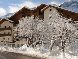 Hotel Italia | Trentino-Alto Adige - Güney Tirol (il) - Corvara in Badia