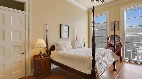 Grenoble House | Louisiana - New Orleans (ve civarı) - New Orleans - French Quarter (Fransız Mahallesi)