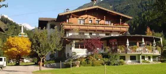 Hotel Gasthof Stoanerhof | Tirol - Schwaz District - Schwaz (ve civarı) - Mayrhofen