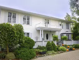 Butler Creek Hot Tubs and Suites Bed and Breakfast | Ontario - Niagara Regional Belediyesi - Niagara Şelalesi (ve civarı), Kanada - Niagara-on-the-Lake