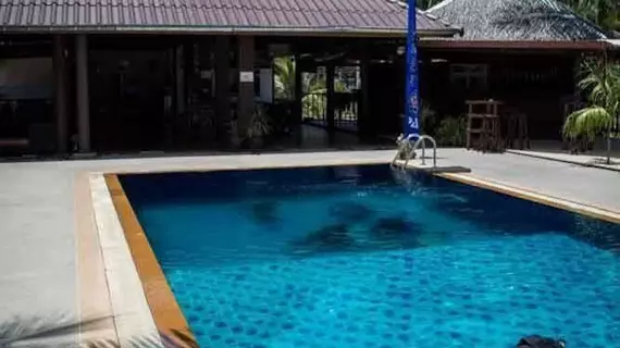 Hin Bhai Resort | Surat Thani (vilayet) - Koh Phangan