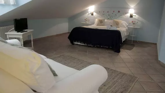 Hotel Laureana Marcos | Kastilya ve Leon - Segovia (vilayet) - Espirdo - Tizneros