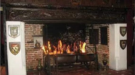 Abbots Fireside | Kent (kontluk) - Ashford - Canterbury