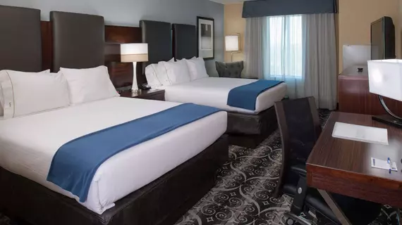 Holiday Inn Express & Suites Kansas City Airport | Missouri - Kansas City (ve civarı) - Kansas