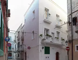 La Vitagira | Puglia - Bari (il) - Monopoli - Centro Storico