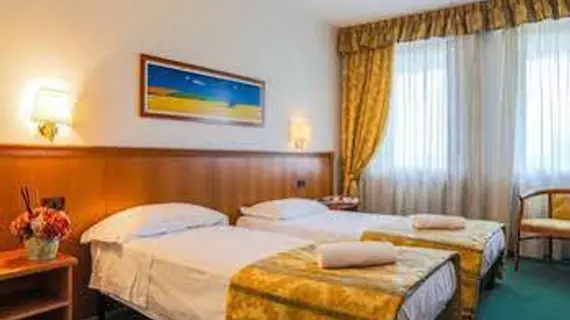 Hotel Galant | Piedmont - Turin (ve civarı) - Venaria Reale