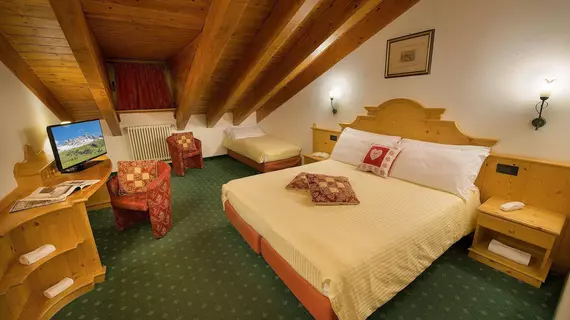 Hotel Cristallo | Trentino-Alto Adige - Trento İli - Moena