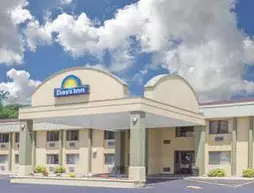 Days Inn Portage | Wisconsin - Wisconsin Dells (Wisconsin Vadileri) (ve civarı) - Portage