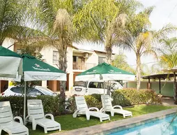 Palm Valley Inn | Kuzeybatı (il) - Madibeng - Hartbeespoort - Schoemansville