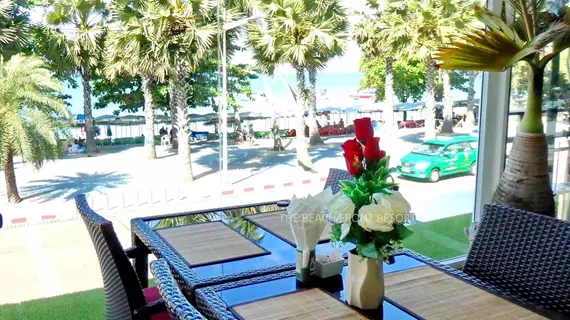 The Beach Front Resort, Pattaya | Chonburi (vilayet) - Pattaya (ve civarı) - Pattaya - Pattaya Körfezi