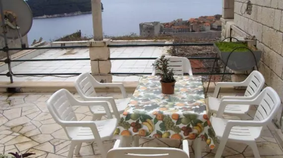 Apartment & Rooms House with Garden | Dubrovnik-Neretva - Dubrovnik (ve civarı) - Dubrovnik - Ploce