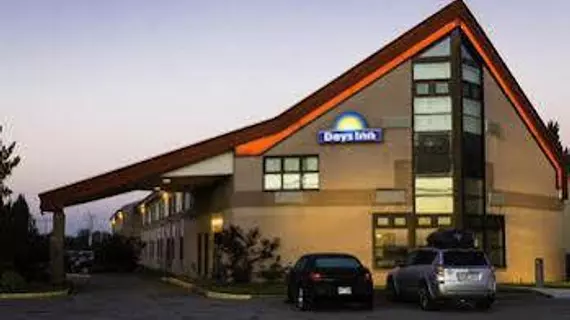 Days Inn Trois-Rivières | Quebec - Trois-Rivieres (ve civarı) - Trois-Rivieres