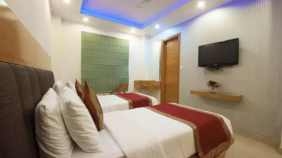 Hotel Fortuner | Batı Delhi - Ulusal Eyalet Başkenti Delhi - Delhi (ve civarı) - Yeni Delhi - Karol Bagh