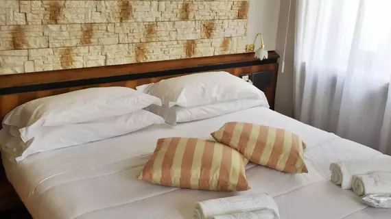 Hotel Villa Delle Ortensie | Lombardy - Bergamo - Sant'Omobono Terme