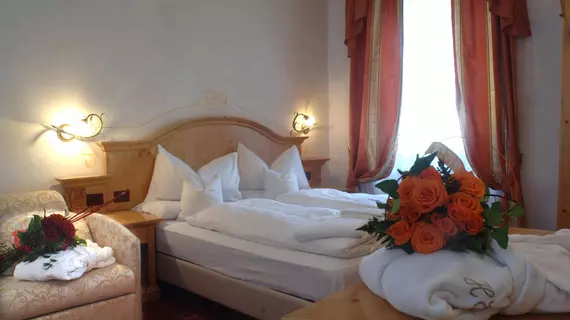 Romantic Hotel Excelsior | Trentino-Alto Adige - Trento İli - Cavalese