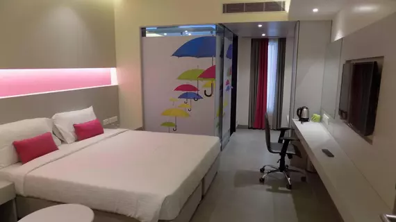 Vibe Hyderabad by GRT s | Telangana - Haydarabad (ve civarı) - Haydarabad