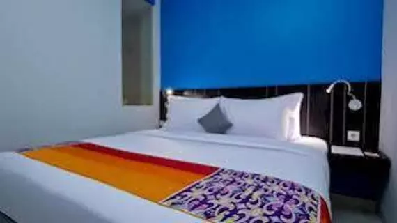 J Hotel - Bandara Soekarno Hatta | West Java - Cakarta (ve civarı) - Tangerang