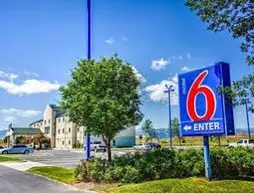 Motel 6 Missoula | Montana - Missoula (ve civarı) - Missoula