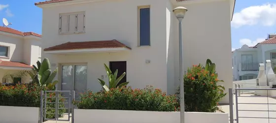 Athena Beach Villa | Kıbrıs - Mağusa