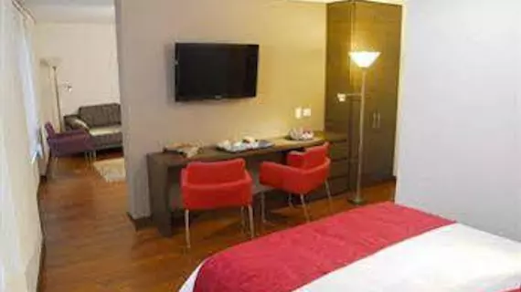 Hotel 84 DC | Cundinamarca - Bogota (ve civarı) - Bogota - Zona T - Zona Rosa