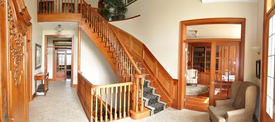 Stone Edge Estate Bed & Breakfast | Ontario - Halton Hills - Georgetown