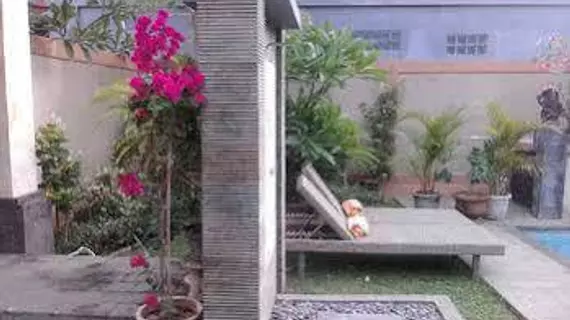 Villa Brolga Sanur | Bali - Denpasar - Sanur