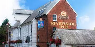 Riverside Inn