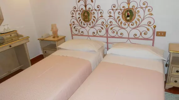 Hotel Grazia Deledda | Sardinya - Sassari - Arzachena