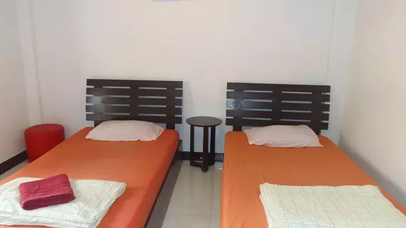 Ban Thai Guesthouse | Krabi İli - Ko Phi Phi