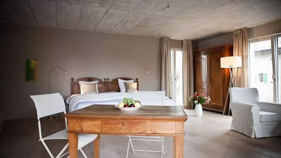 Le Coq Chantant Bed & Breakfast St-Livres | Vaud Kantonu - Saint-Livres