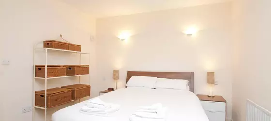 Cleyro Serviced Apartments - Harbourside | Bristol (ve civarı) - North Somerset - Bristol - Bristol Yüzer Limanı