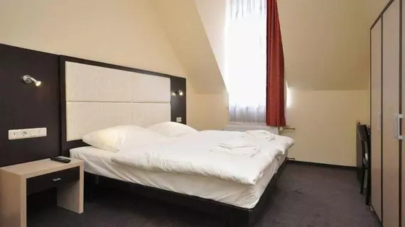 Hotel Bova | Hessen - Frankfurt (ve civarı) - Frankfurt