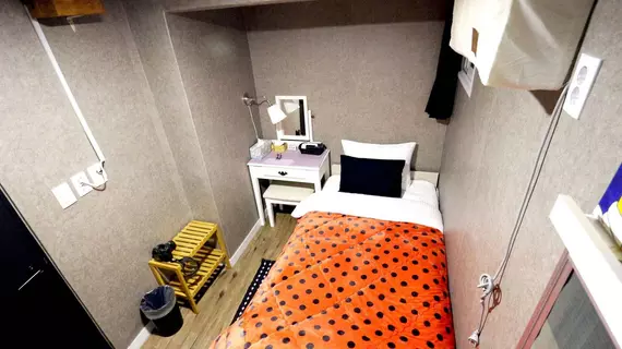 Just4u Guesthouse | Gyeonggi - Seul (ve civarı) - Jongno