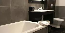 Qualys Hotel Lagrange | Nouvelle-Aquitaine - Deux-Sevres (bölge) - Niort - Souché