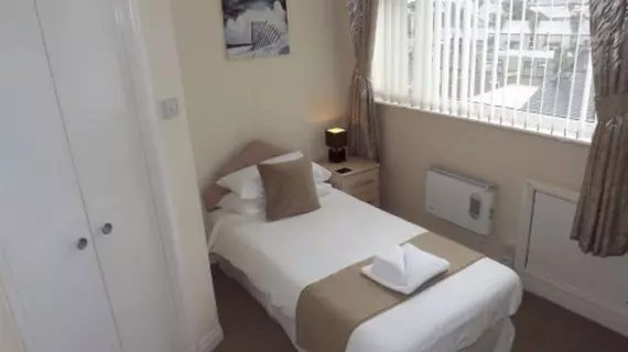 Balmoral Guest House | Lancashire (kontluk) - Morecambe