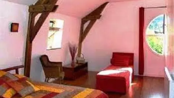 Chambres d'Hotes du Moulin de Lachaux | Auvergne-Rhone-Alpes - Puy-de-Dome (bölge) - Chateauneuf-les-Bains