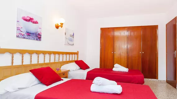 Apartamentos Puet | Balearic Adaları - İbiza Adası - Sant Antoni de Portmany