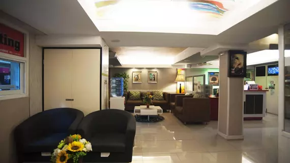 The Richy Place Guest House | Bangkok - Ratchathewi - Pratunam