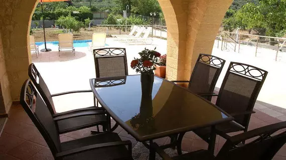 Villas Kalives | Girit Adası - Hanya (bölge) - Apokoronas