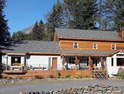 Bell in the Woods Bed and Breakfast | Alaska - Seward