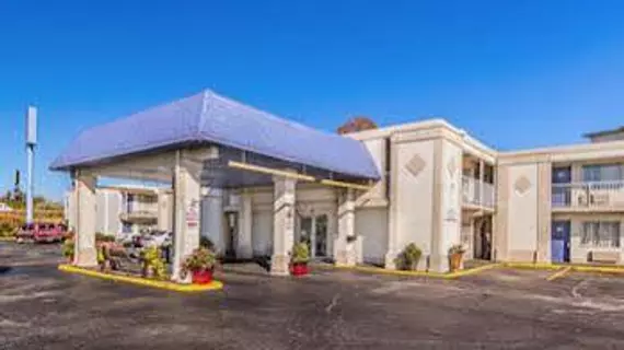 Econo Lodge Inn & Suites | Indiana - Terre Haute (ve civarı) - Terre Haute