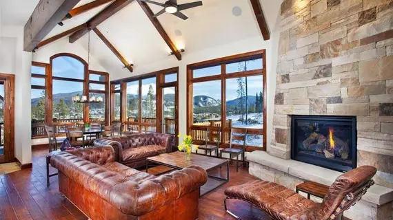 Cawha Outlook Chalet Peak by Pinnacle Lodging | Kolorado - Summit İlçesi - Breckenridge - Peak 8 Kayak Merkezi