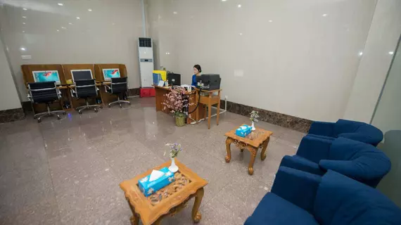 Sky Star Hotel | Yangon - Tamwe Kasabası