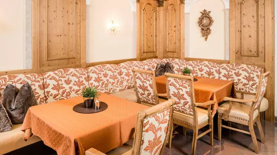 Romantic & Family Hotel Gardenia | Trentino-Alto Adige - Güney Tirol (il) - Selva di Val Gardena